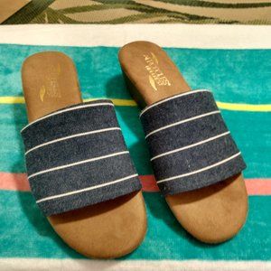 AEROSOLES Heelrest Florida Denim Stripe Wedge Slide Sandal SIZE 6.5-BRAND NEW